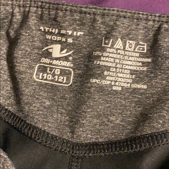 Nike 10/12 black athletic works pants - Picture 2 of 2